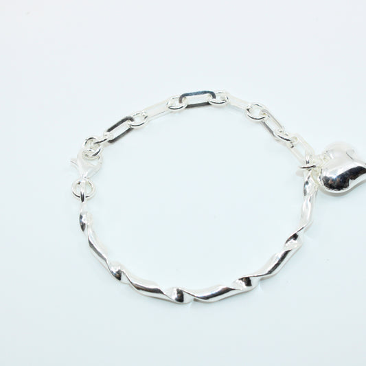 Brățară din Argint Semifixa Rasucita cu Inimioara