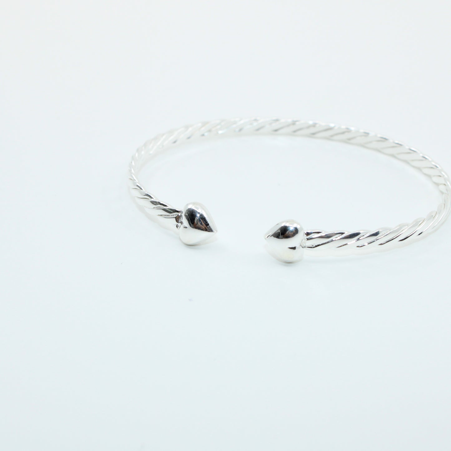 Brățară fixa din argint Cu Inimioare