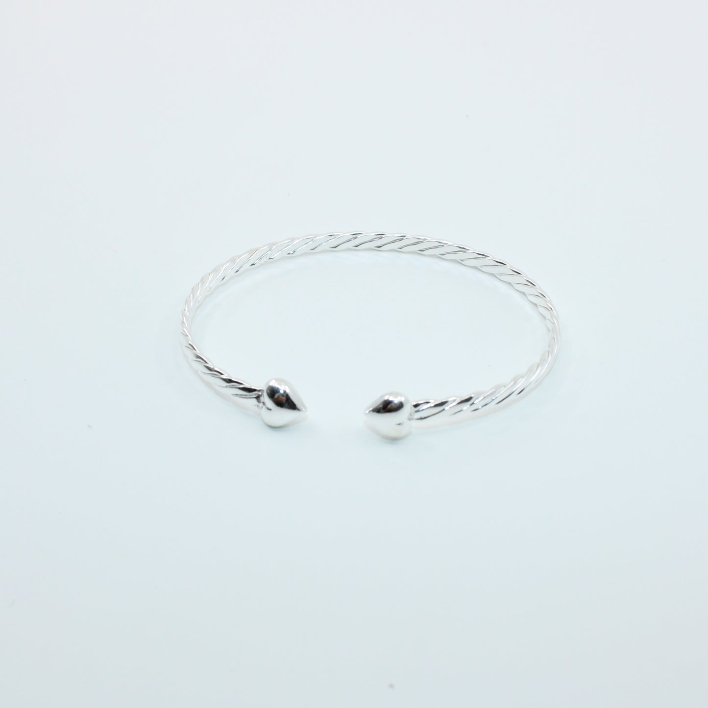 Brățară fixa din argint Cu Inimioare