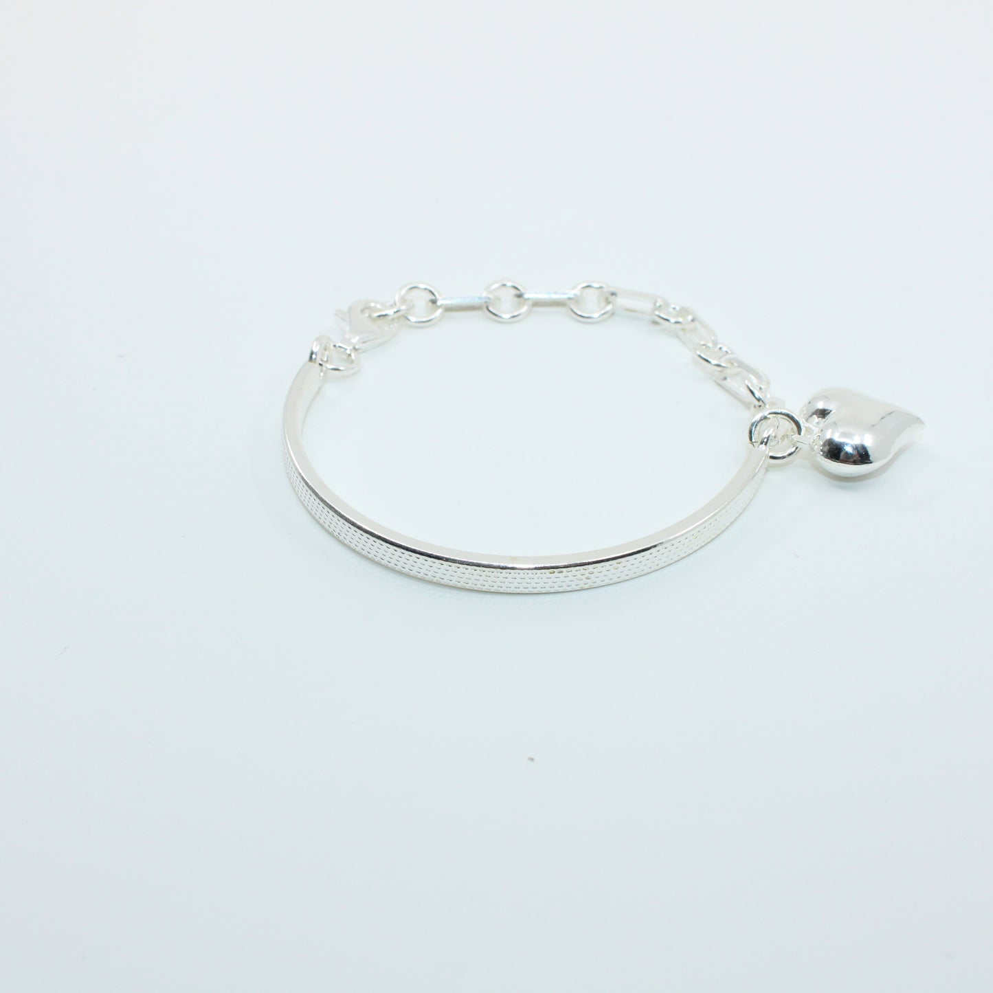 Brățară semifixa din argint Cu Inimioara